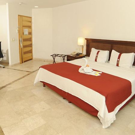 Gamma Plaza Ixtapa Hotel Икстапа Екстериор снимка