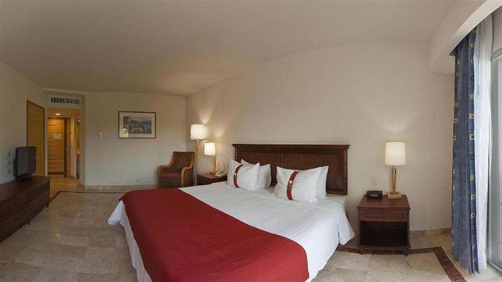 Gamma Plaza Ixtapa Hotel Икстапа Екстериор снимка