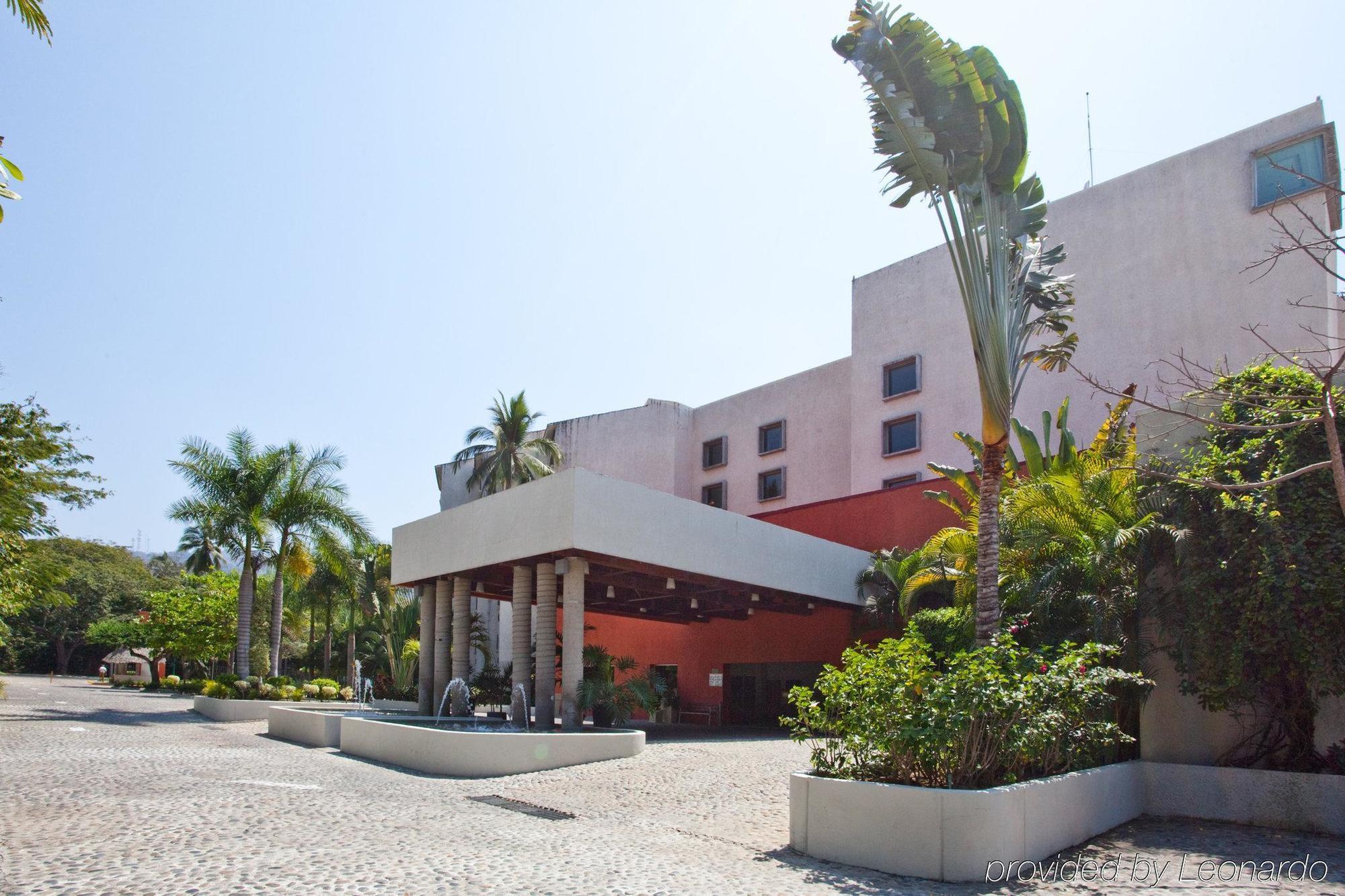 Gamma Plaza Ixtapa Hotel Икстапа Екстериор снимка