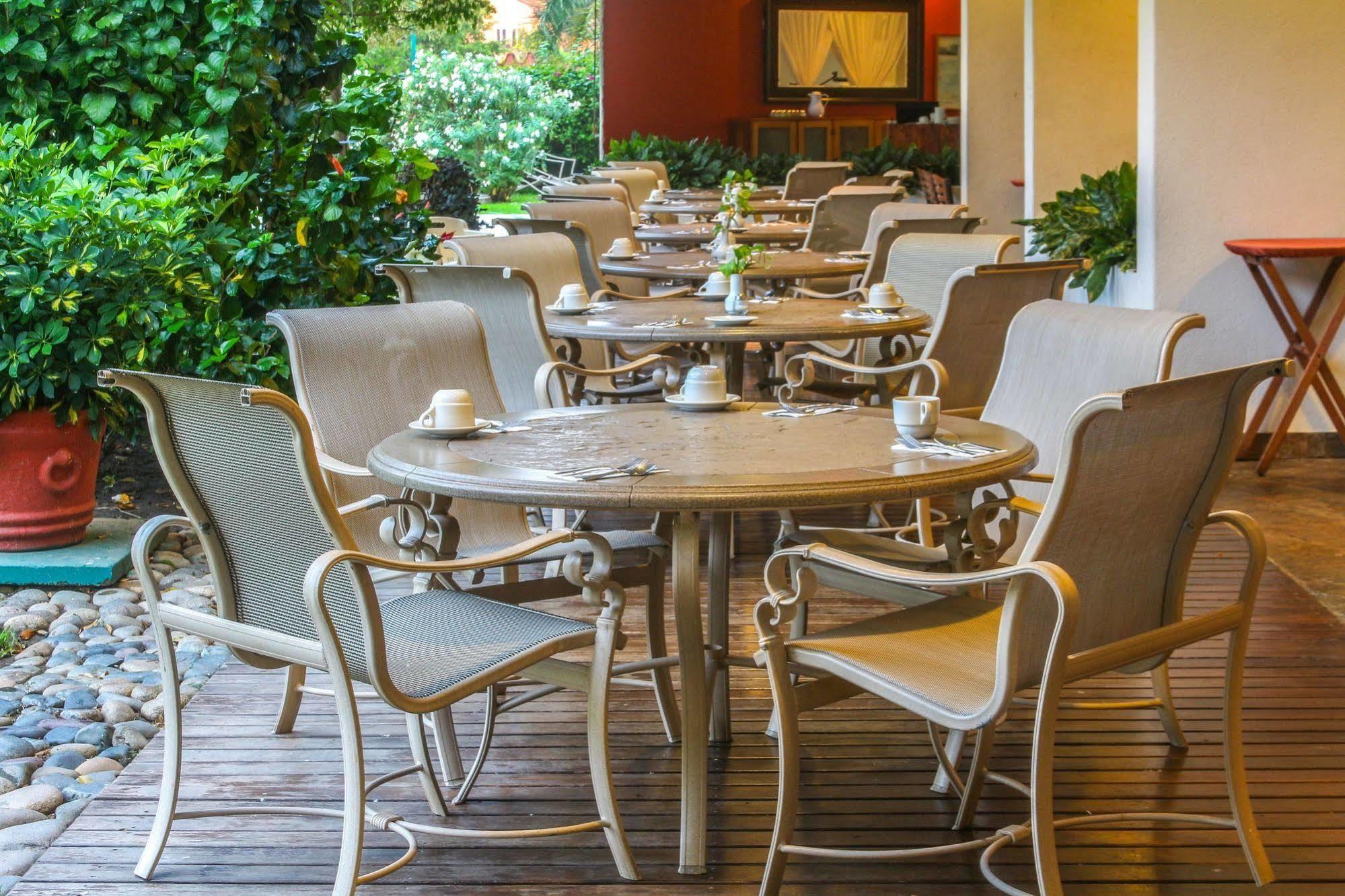 Gamma Plaza Ixtapa Hotel Икстапа Екстериор снимка